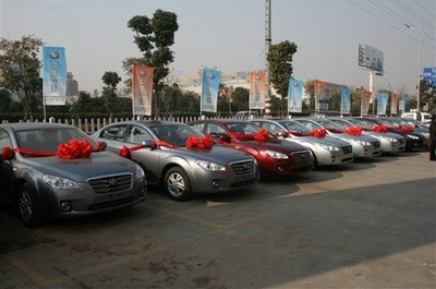 一汽奔騰陪您度過(guò)一個(gè)愉快的圣誕——嘉興千駿圣誕購(gòu)車(chē)特別活動(dòng)