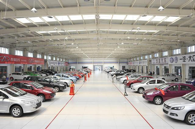 汽車(chē)超市崛起 4S店購(gòu)車(chē)模式面臨挑戰(zhàn)